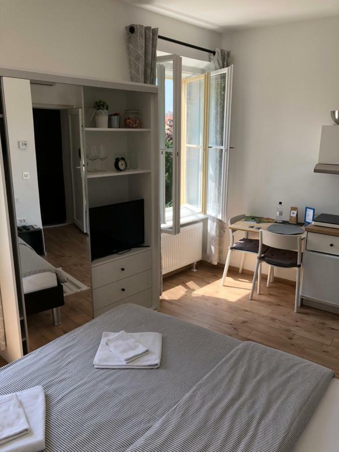 Old Town Tale Apartment Zagreb Bagian luar foto