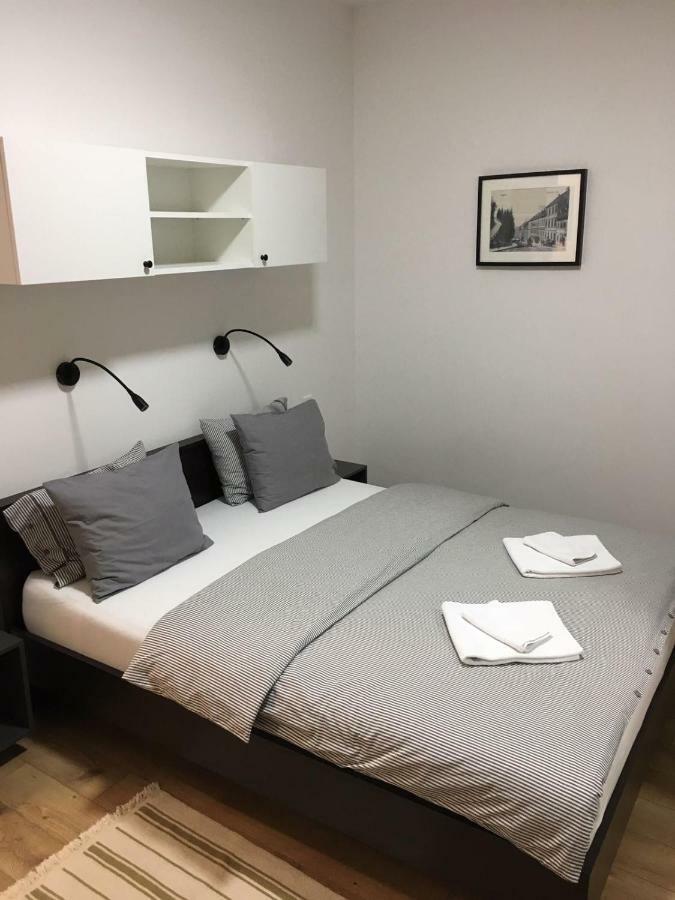 Old Town Tale Apartment Zagreb Bagian luar foto